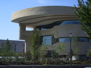 800px-National_Museum_of_the_American_Indian